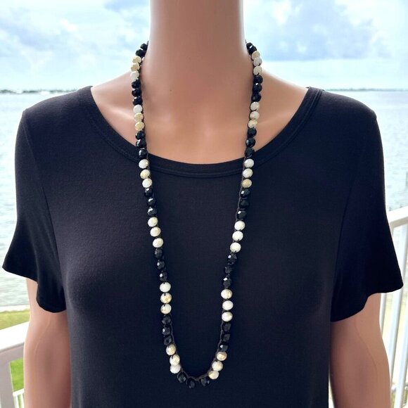 Envious Beaded Necklace Black White Brown Toggle Closure 34 Inch Length - Picture 2 of 4